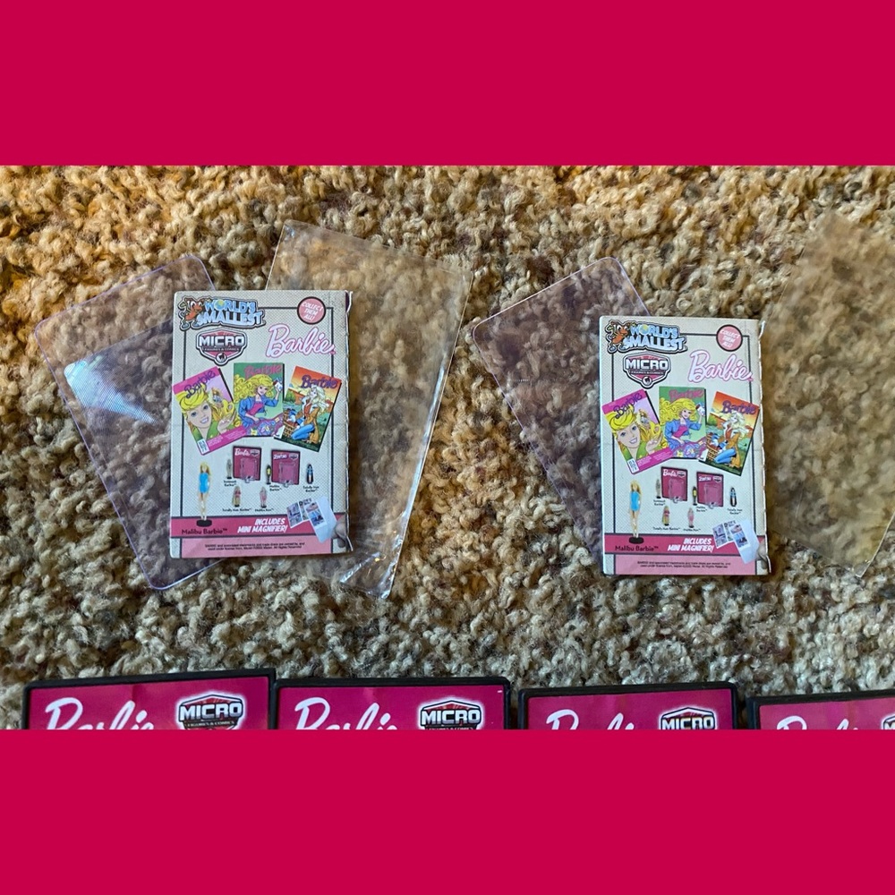 2 Worlds Smallest Barbie comics 4 micro figures 4 You Can Be Anything Mini dolls - Picture 4 of 8